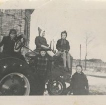 Ax2020.022.001 - Front