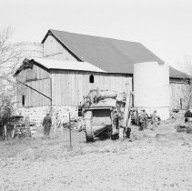 K-81-05-27 South view of [Stewart] barn.