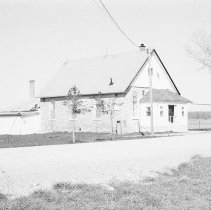 K-81-05-28 Clover Valley school house -- east of Stewart farm.