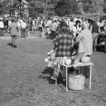K-81-19-33 Mar Flea Market, Oct. 11, 1981.