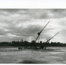 "Singapore" shipwreck south of Kincardine, 1904