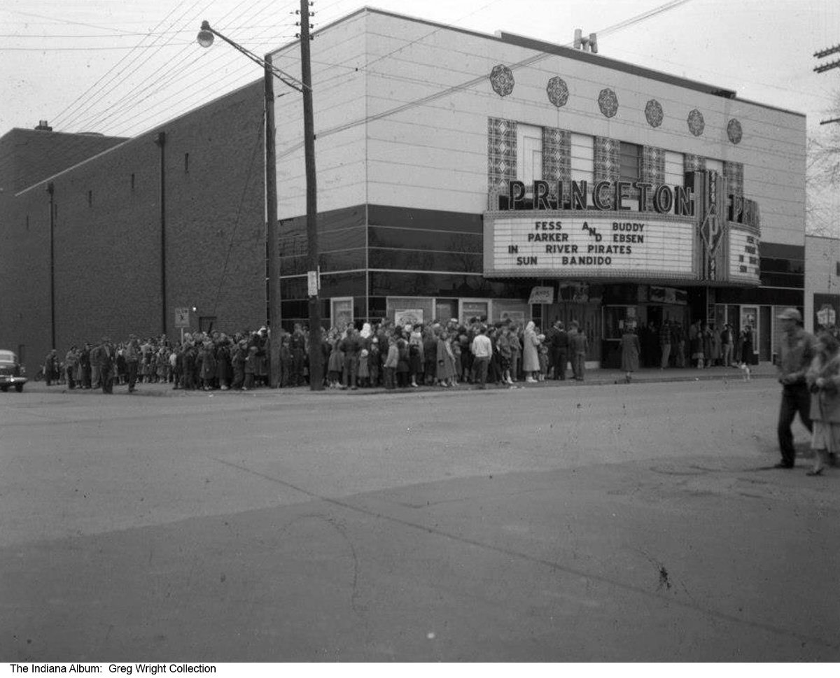 Audience lines up to see River Pirates at the Princeton Theater