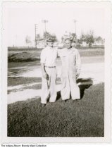 Mercer's Garage customers, Wellsboro / Union Mills, Indiana, circa 1955