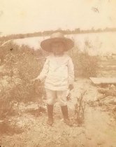 Lorna Hooper at Pau-Ko-Tuk