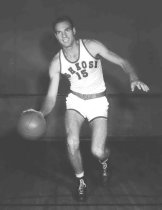 Alex Hannum, Oshkosh All Stars