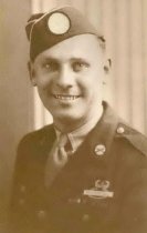 Adrian Hansen, 82nd Division