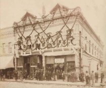 Ferdinand Herrmann Grocery