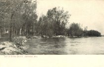 Stoney Beach at Lake Winnebago