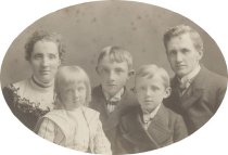 Emmett R. Hicks Family