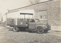 Deltox Rug Company Truck