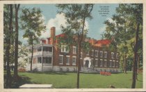 Postcard of exterior of Delaware Springs Sanitarium building