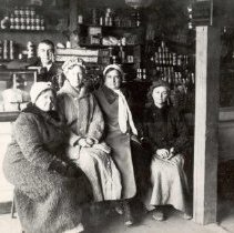 Sylvan Lake - Grocery Store - Tower Beach