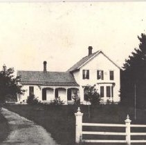 Emmendorfer Farmhouse (1896).