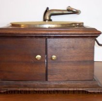 Phonograph