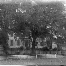 [Farmhouse, possibly the Old Van Cleane Farm]