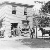 [S.M. Ross Plumbing Store, 1903]