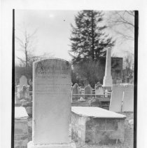 [Aaron Burr's Grave]