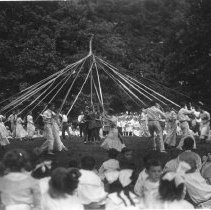 [Maypole Dance]