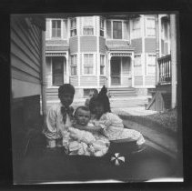 [Children on Bank Street]