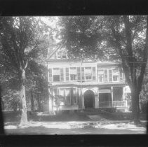 [11 Dickinson Street]