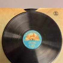 Blue album sticker features gazelle, side no.42031