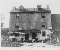 Dick Wright and Sue on Taylor's Lane
