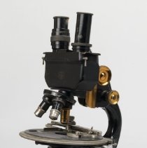 Binocular compound research microscope