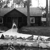 Adair House in Anderson Park, May 1942