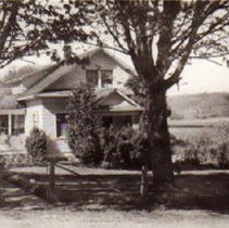 Albert and Carolina Aries' Home