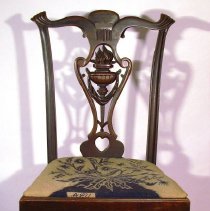 Vaillant Chair with ACV on the Seat