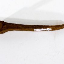 Iron Hinge & Pin - top view pin