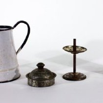 Metal coffee pot - Side, unassembled