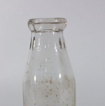 Mitchell Dairy glass milk bottle -  Back