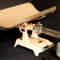 Dr. Wersebe's baby scale