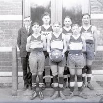 Washington High School Boys' Basketball Team