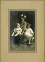 Portrait of Metha Allyne Crowl, age 11 1/2 yrs, Elsie Aunette Crowl, 3 1/2