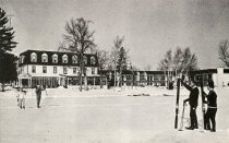 Ole house Motor Inn, on shores of Crooked Lake in Conway, Mich., Boyne Coun
