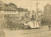 Parade on Pleasant Street