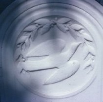 4259 flying dove & laurels