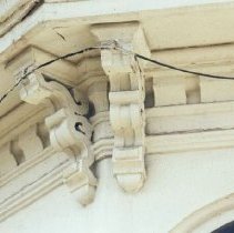 9539 stucco #159, detail of bay window, 1973