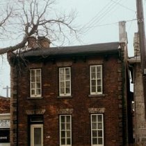 9587 brick #208-210, 1977