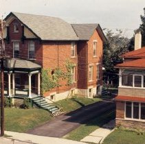 7646 brick homes 1973