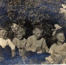 ph 15570: Two boys and two girls.
