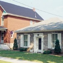 8964 cottage #60 & house, 1971