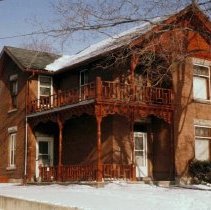 8979 red brick #87, 1974