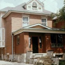 8995 red brick #109, 1974