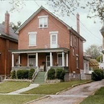 8996 red brick #111, 1974