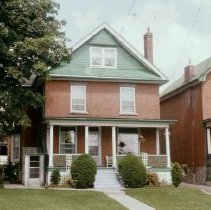 8997 red brick #115, 1974