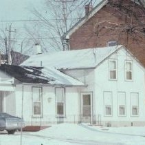 9000 stucco house 1974