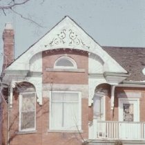 9004 red brick #133, 1974